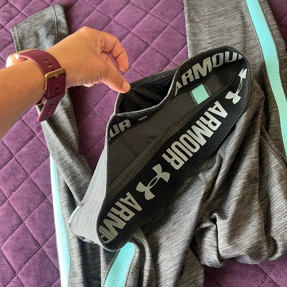 Under Armour Gray and Blue Compression Leggings - Picture 5 of 5